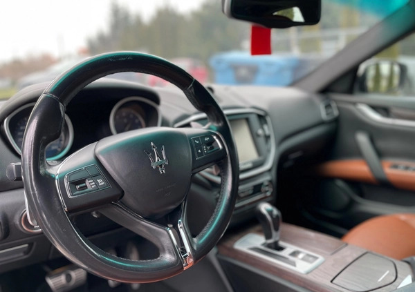 Maserati Ghibli cena 90000 przebieg: 205000, rok produkcji 2014 z Chełm małe 92